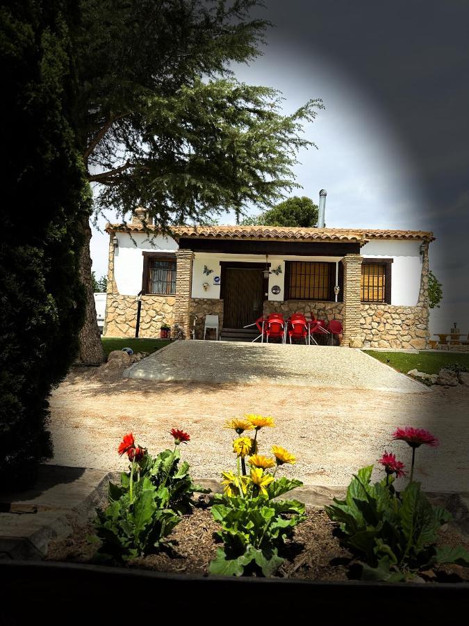 Casa Rural Las Palmeras Tobarra Exterior photo
